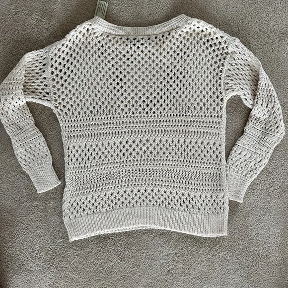 NWT America Eagle holey n sparkly Sweater - Picture 3 of 5